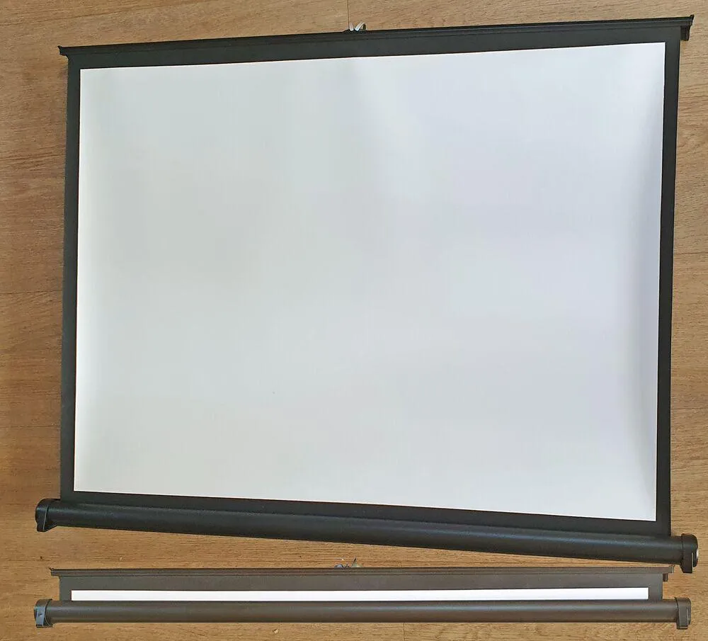 ECRAN DE PROJECTION DEROULABLE DIAGONALE 72 CM