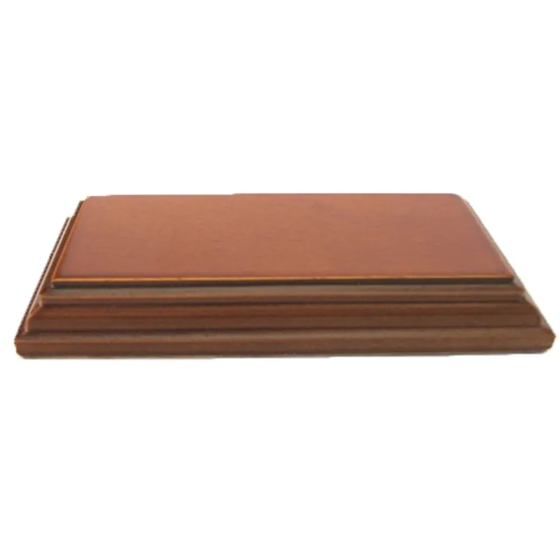 Base rectangulaire, 38 x 17,5 cm.