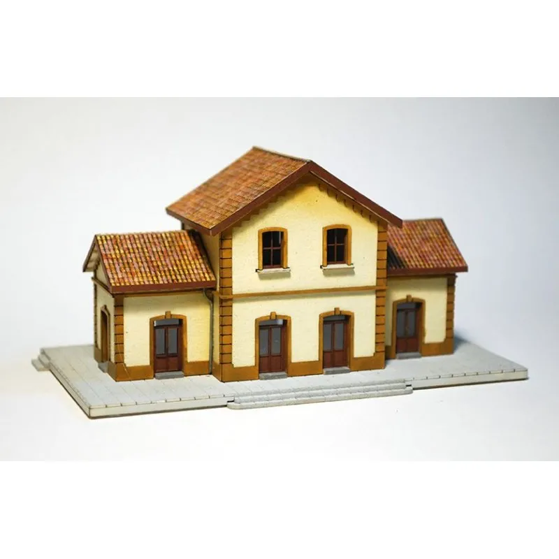 Gare de Torre del Mar. FEMODEL FN010