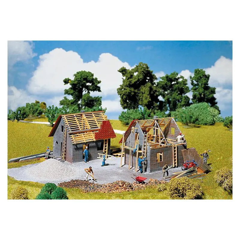 Maison en construction. FALLER 130246