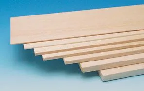 S002006 - Planche de balsa. Epaisseur : 5mm. Largeur : 100mm. Longueur : 1000mm. Pièce