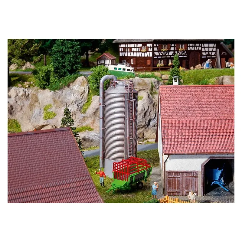 Silo agricole. FALLER 180621